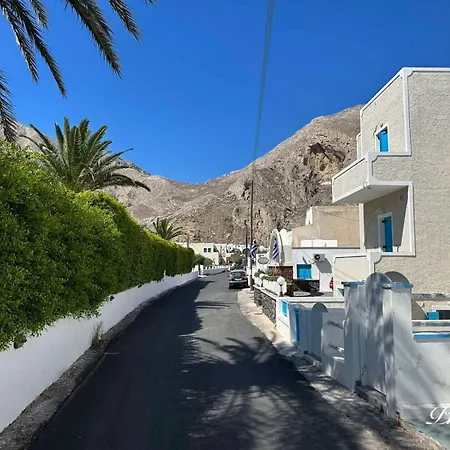 Santa Barbara 3* Perissa (Santorini)