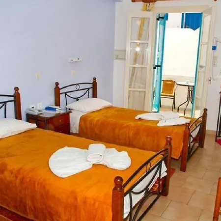 Santa Barbara Hotel Perissa (Santorini)
