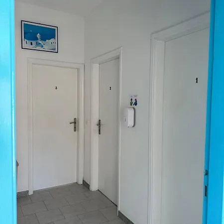 Santa Barbara Hotel Perissa (Santorini)