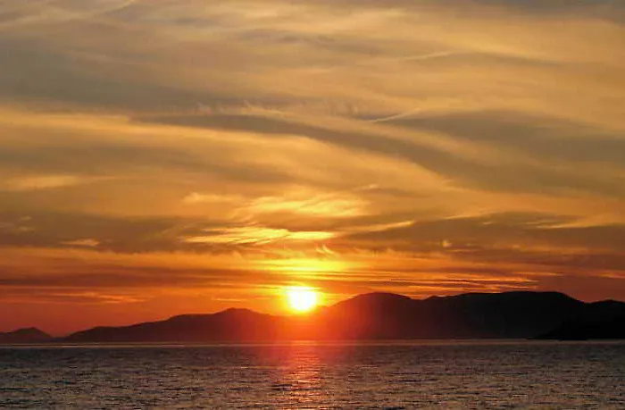 Santa Barbara Perísza