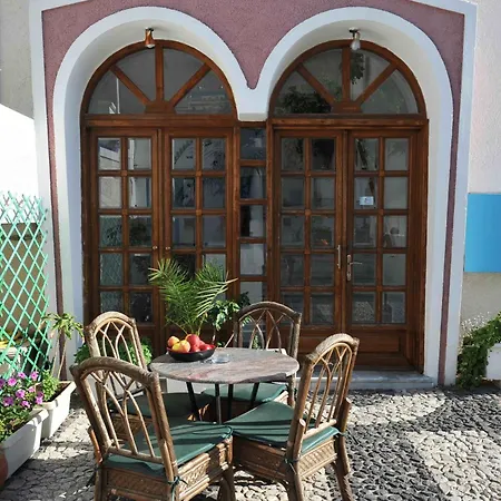 Santa Barbara Szálloda